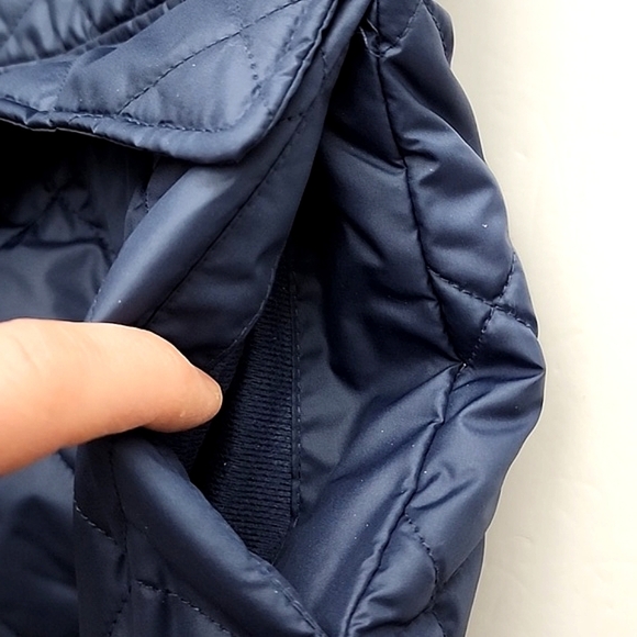 Columbia Women's Quilted  Water Resistant Navy Blue Jacket Faux Fur Sz Small - Picture 8 of 16